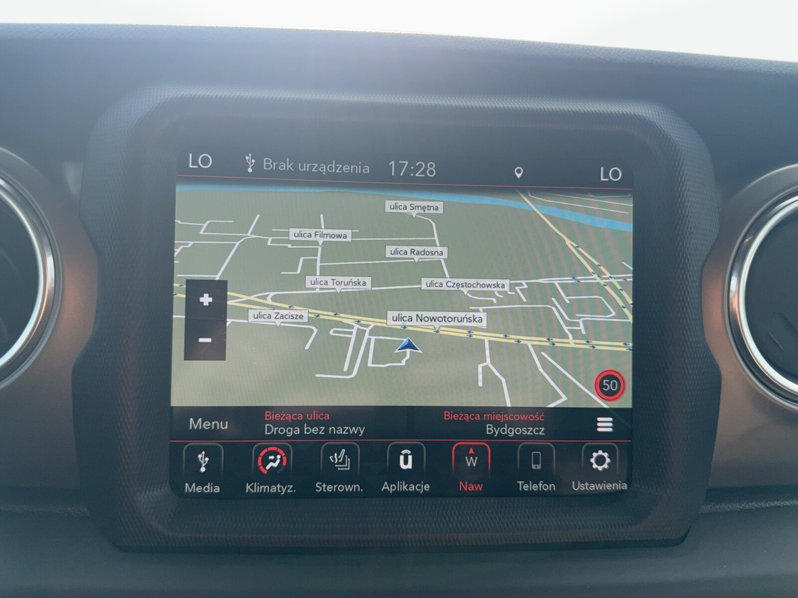 Jeep Wrangler - zdjęcie 19
