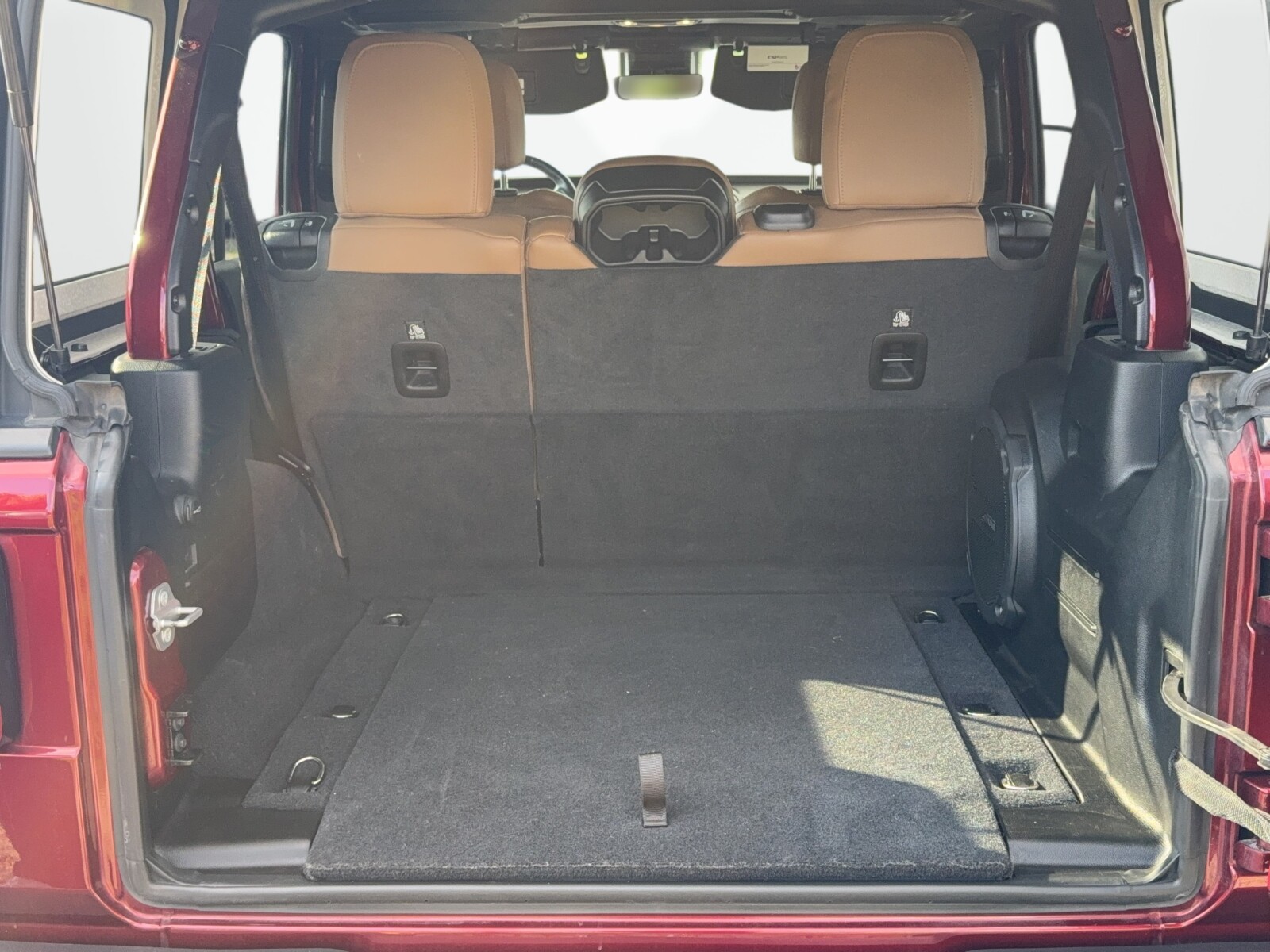 Jeep Wrangler - zdjęcie 37