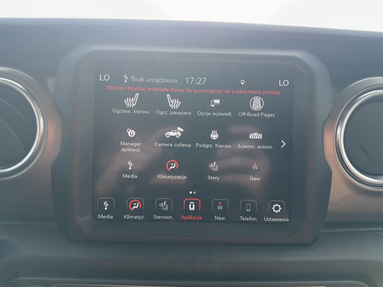 Jeep Wrangler - zdjęcie 16