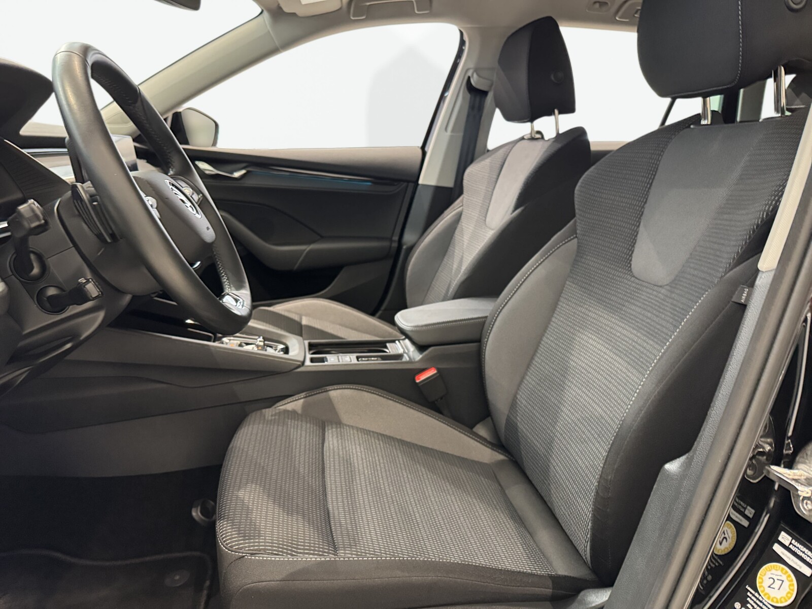 Škoda Octavia Combi - zdjęcie 9