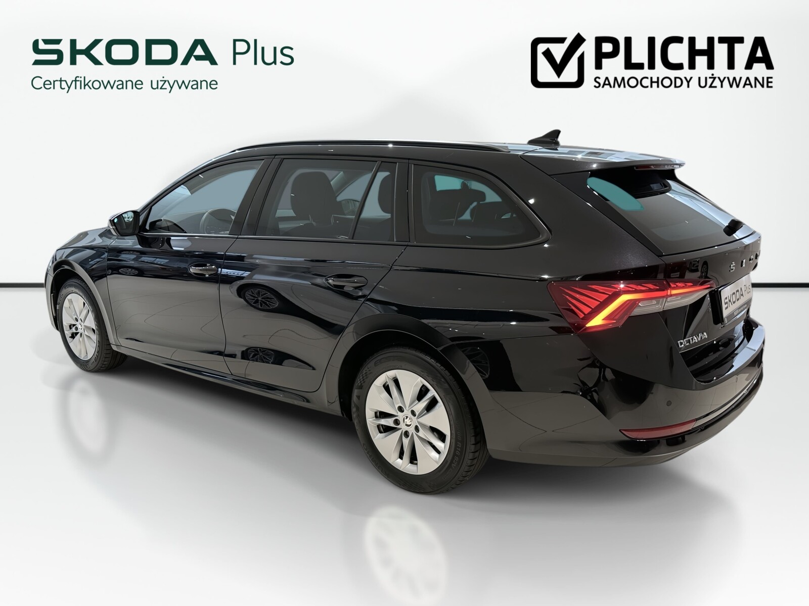 Škoda Octavia Combi - zdjęcie 8