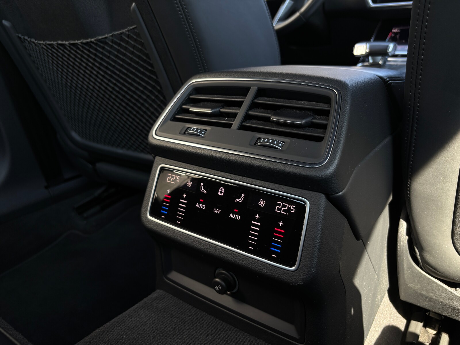 Audi A6 Limousine - zdjęcie 26