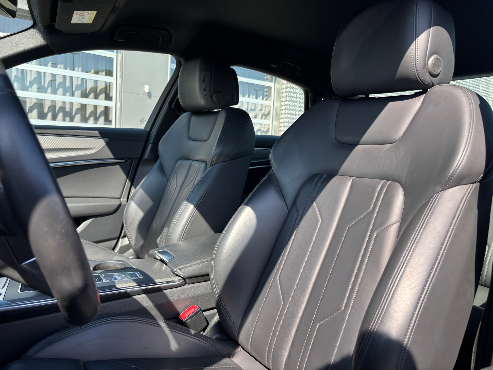 Audi A6 Limousine - zdjęcie 11