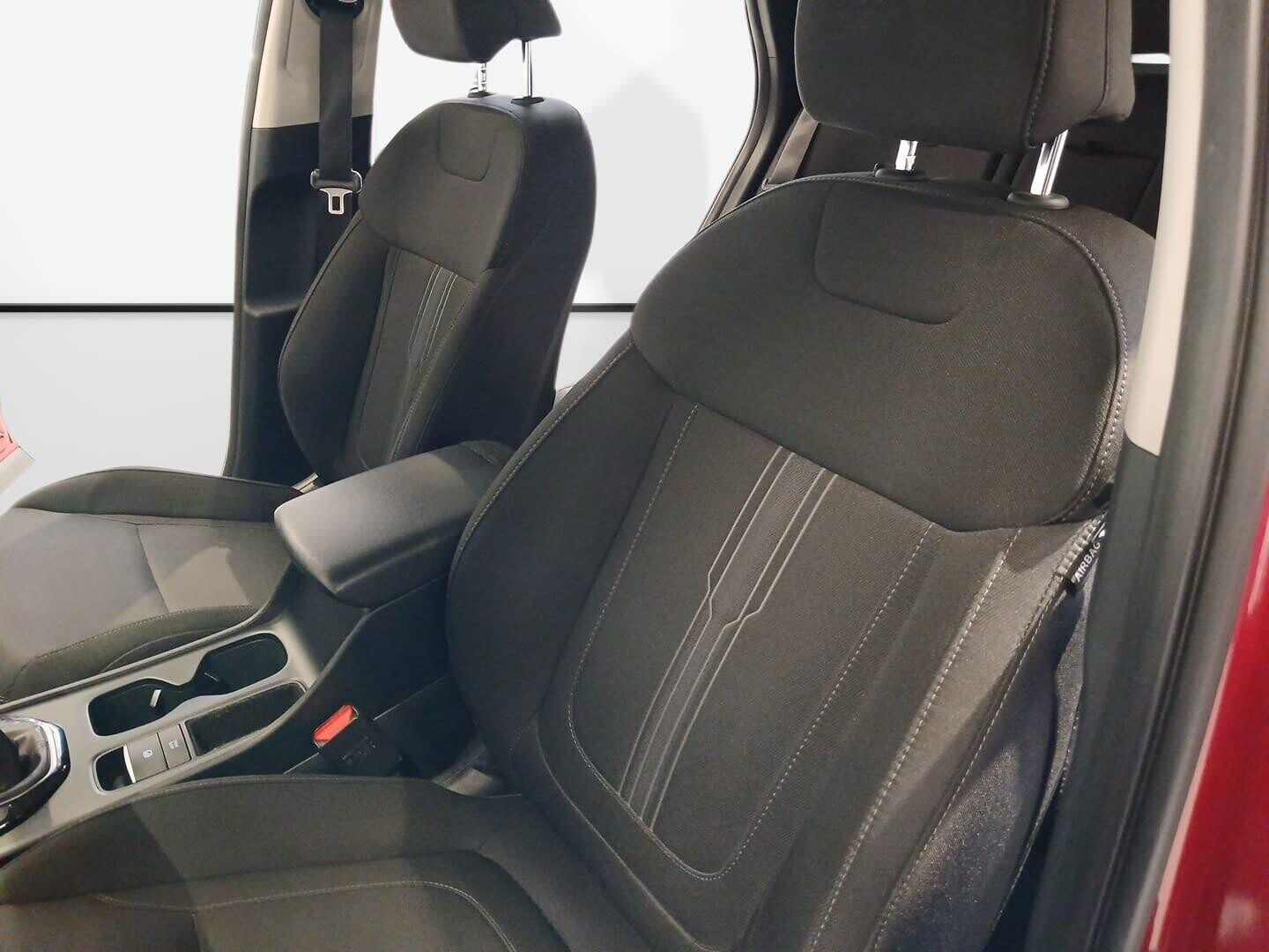 Hyundai Tucson - zdjęcie 12