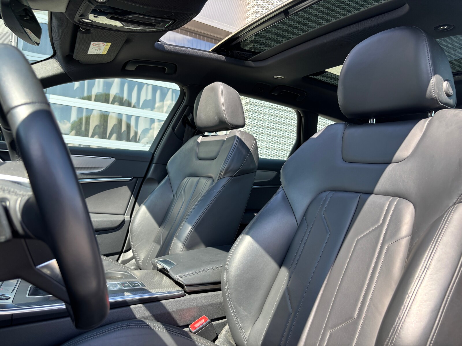 Audi A6 Avant - zdjęcie 11