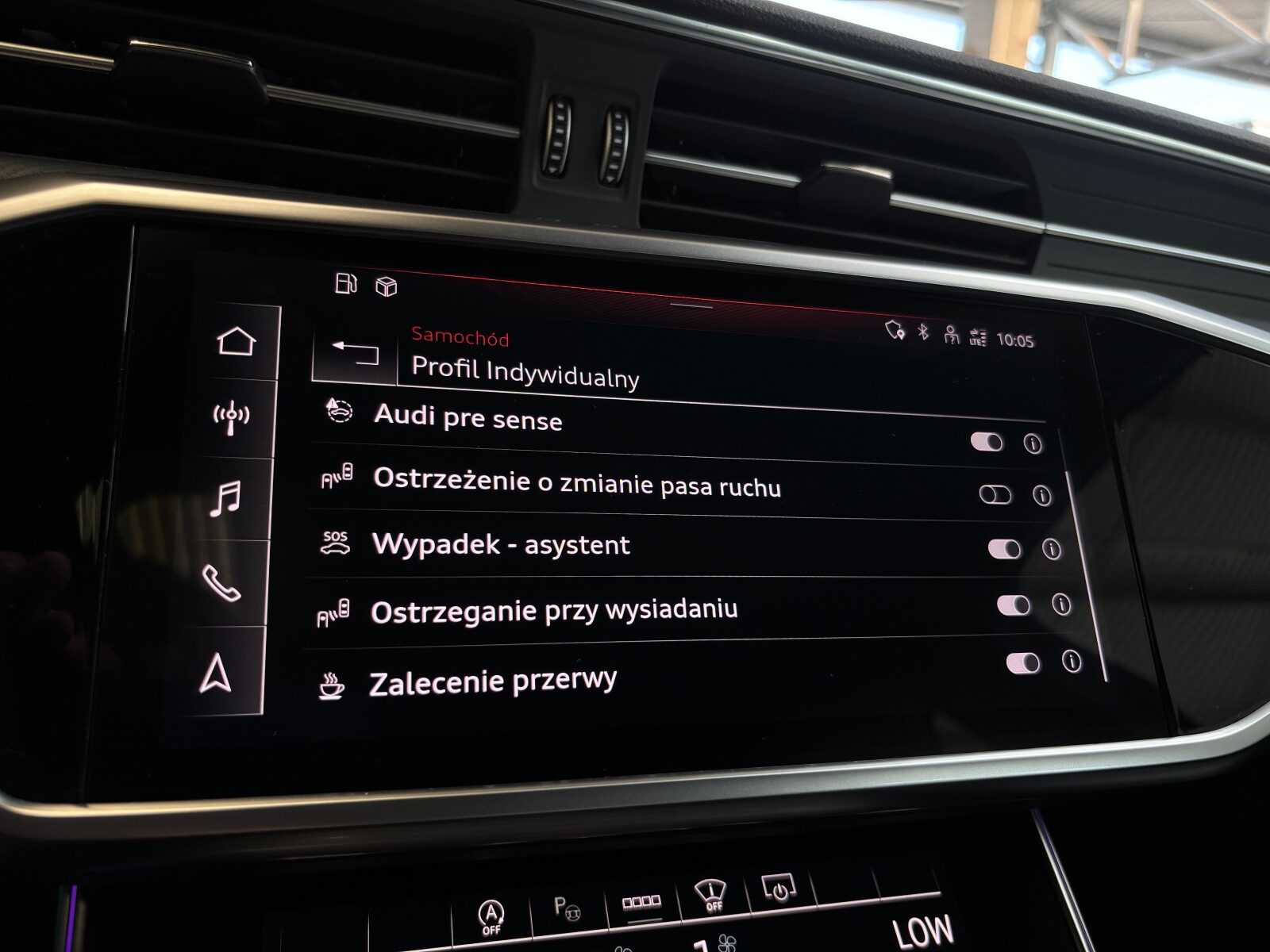 Audi A6 Avant - zdjęcie 34