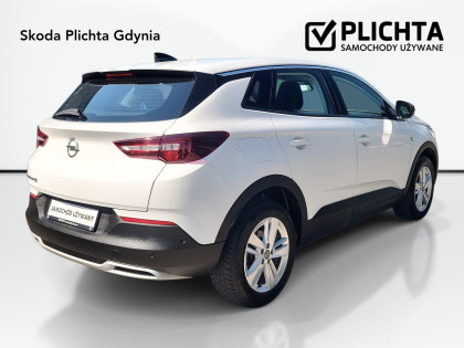 1.6T 180KM AU; Grzana Szyba; Lampy LED: Kamera; Tempomat; Czujniki; FV