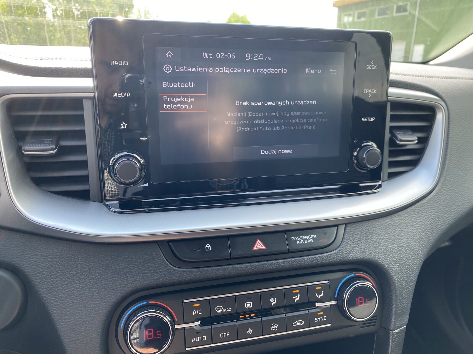 Kia Ceed - zdjęcie 25