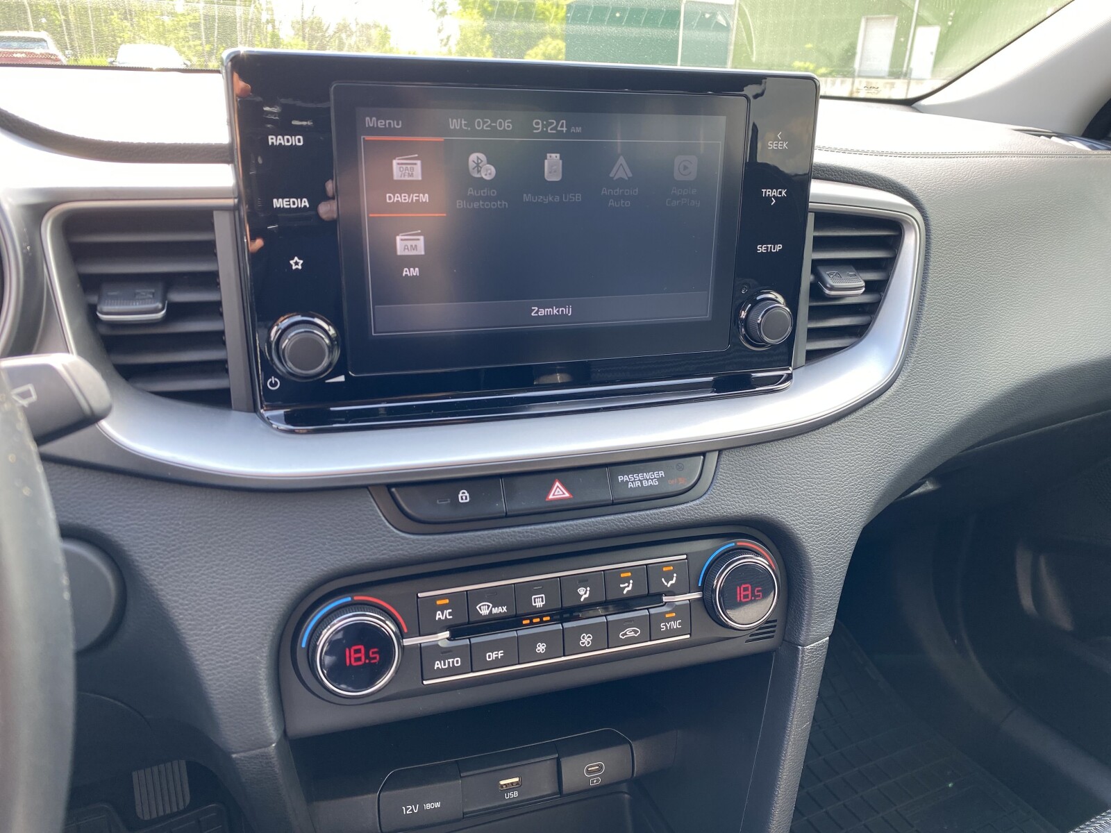 Kia Ceed - zdjęcie 26