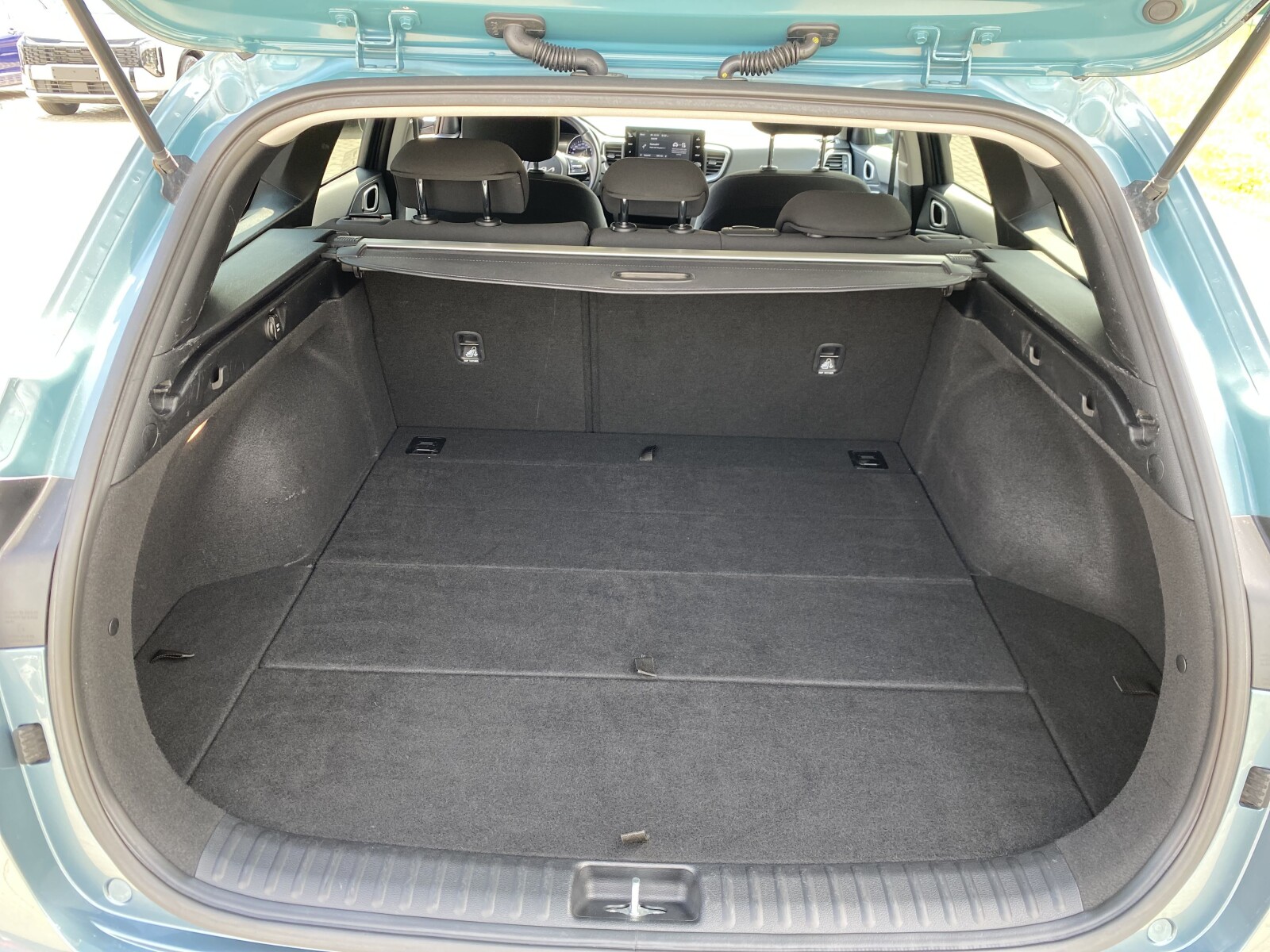 Kia Ceed - zdjęcie 12