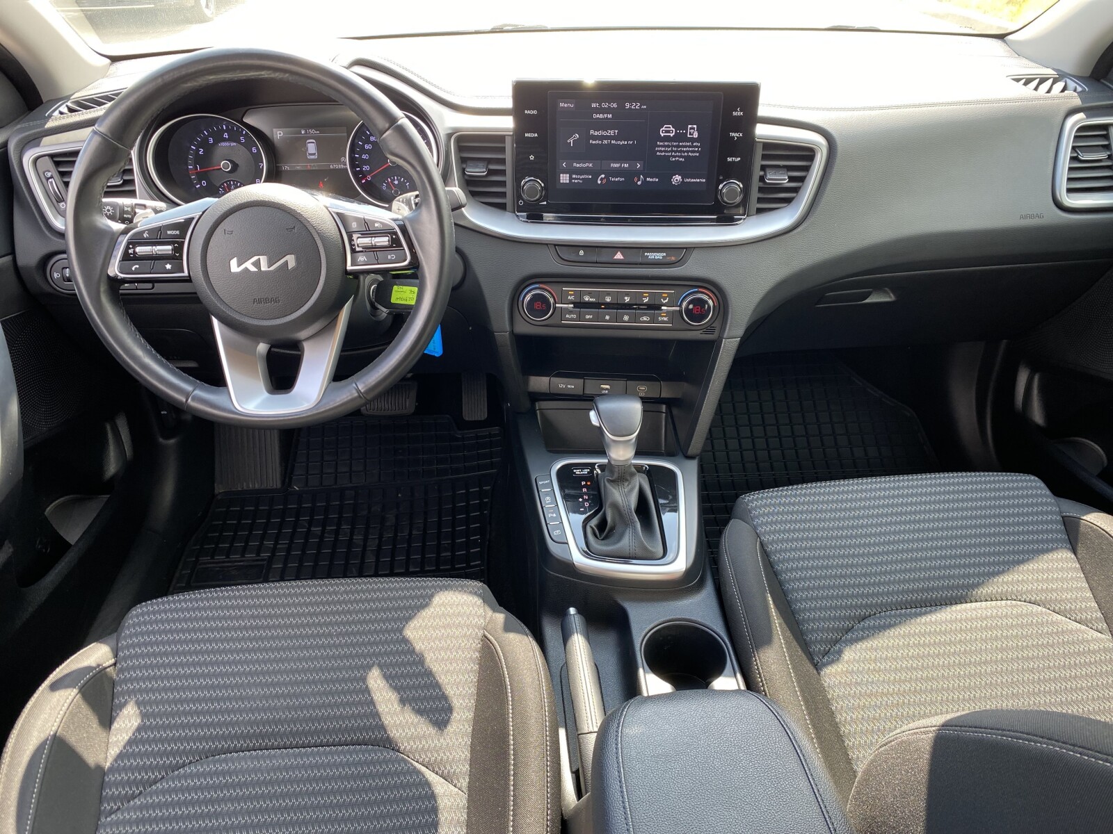 Kia Ceed - zdjęcie 11