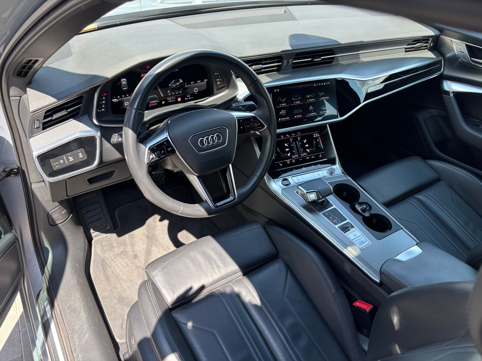 Audi A6 Limousine - zdjęcie 12