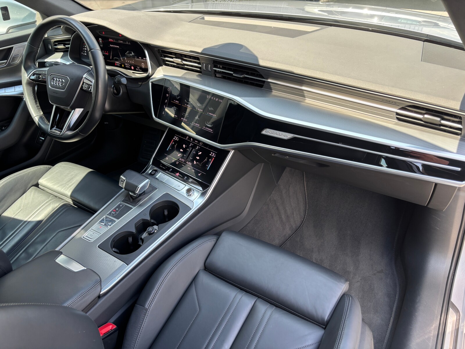 Audi A6 Limousine - zdjęcie 19