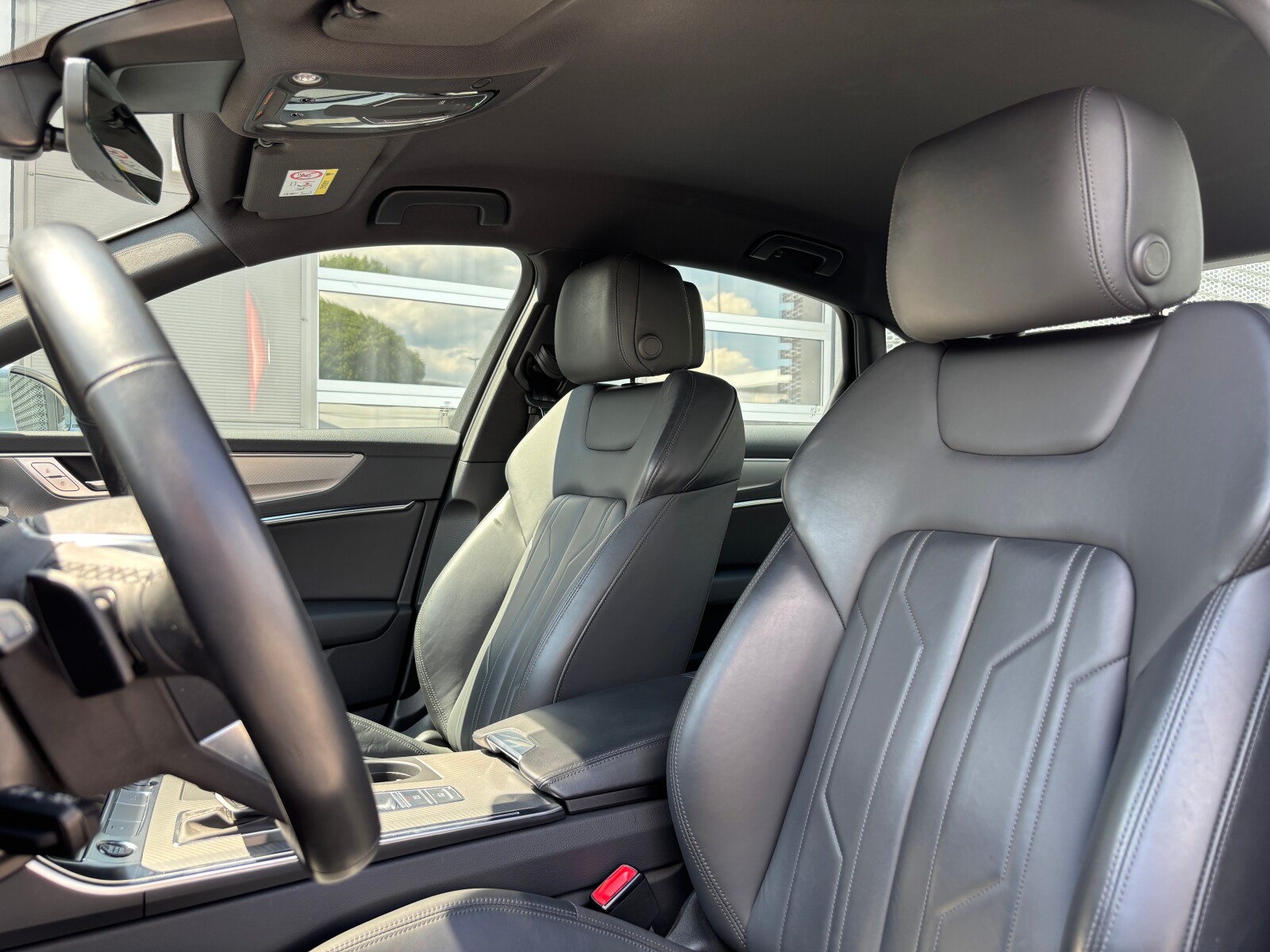 Audi A6 Limousine - zdjęcie 11