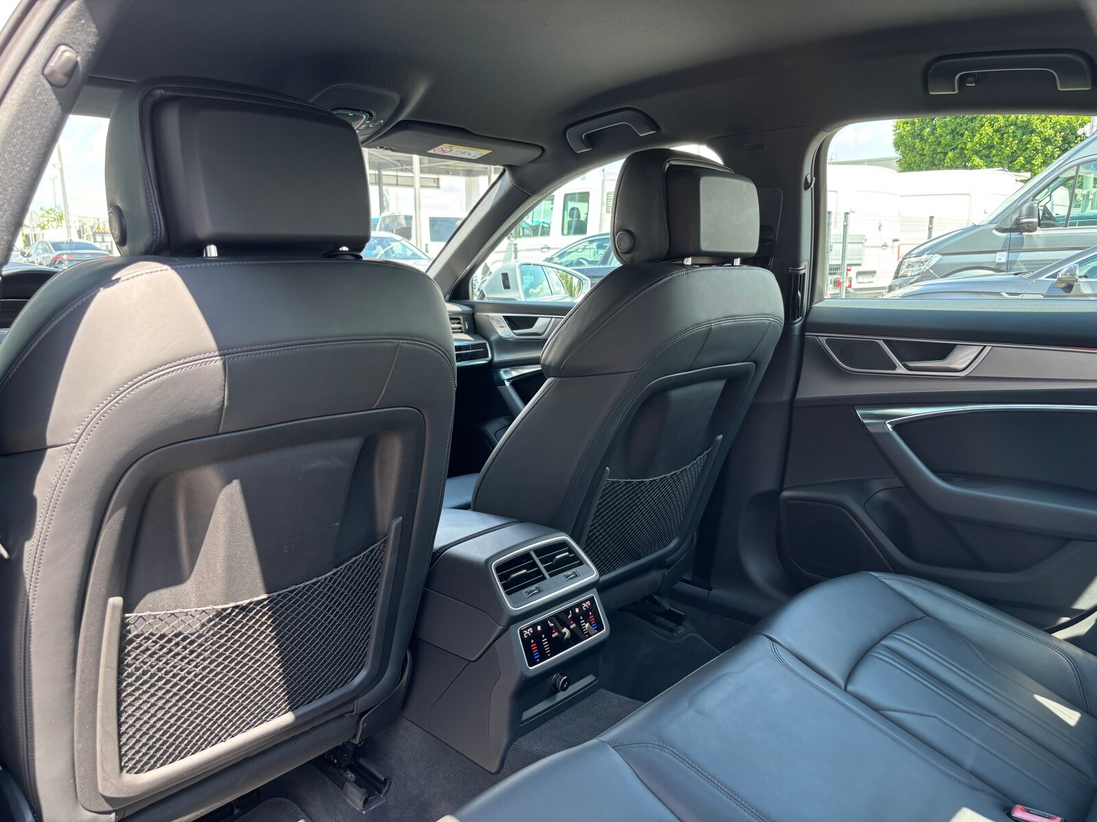 Audi A6 Limousine - zdjęcie 24