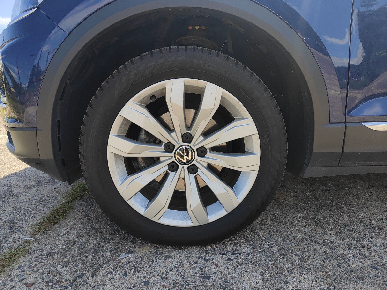 Volkswagen T-Roc - zdjęcie 18