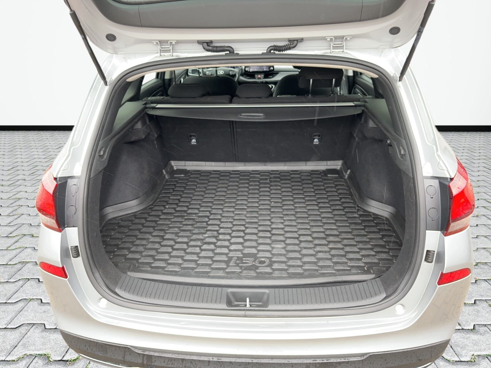 Hyundai i30 - zdjęcie 9