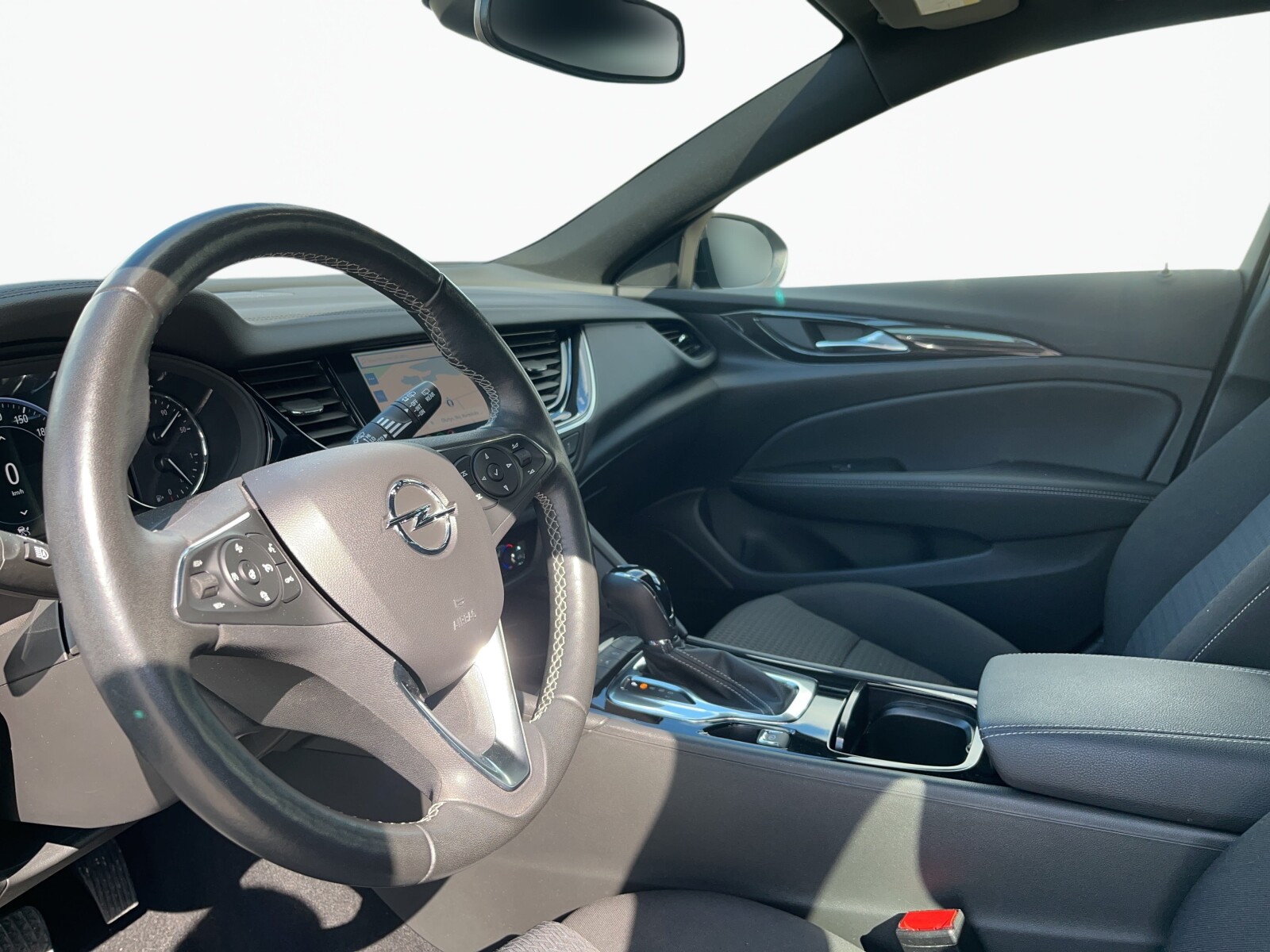 Opel Insignia - zdjęcie 9