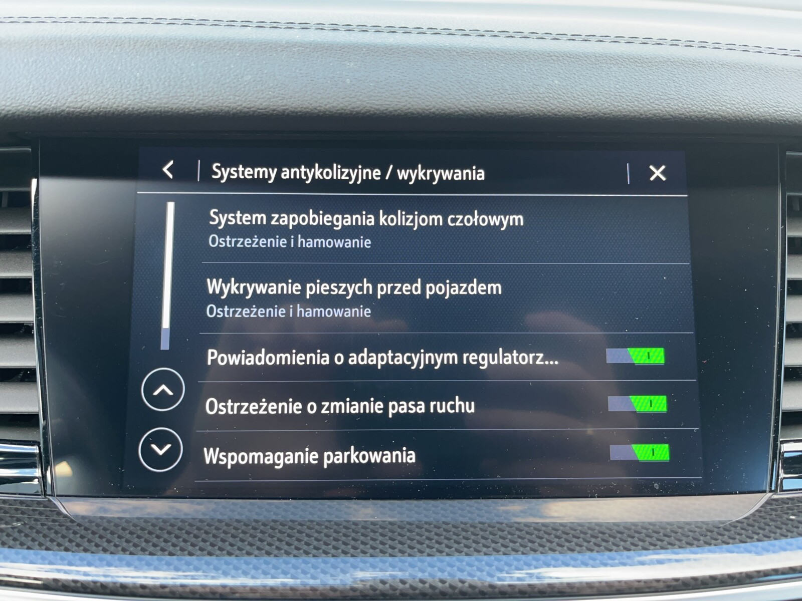 Opel Insignia - zdjęcie 33