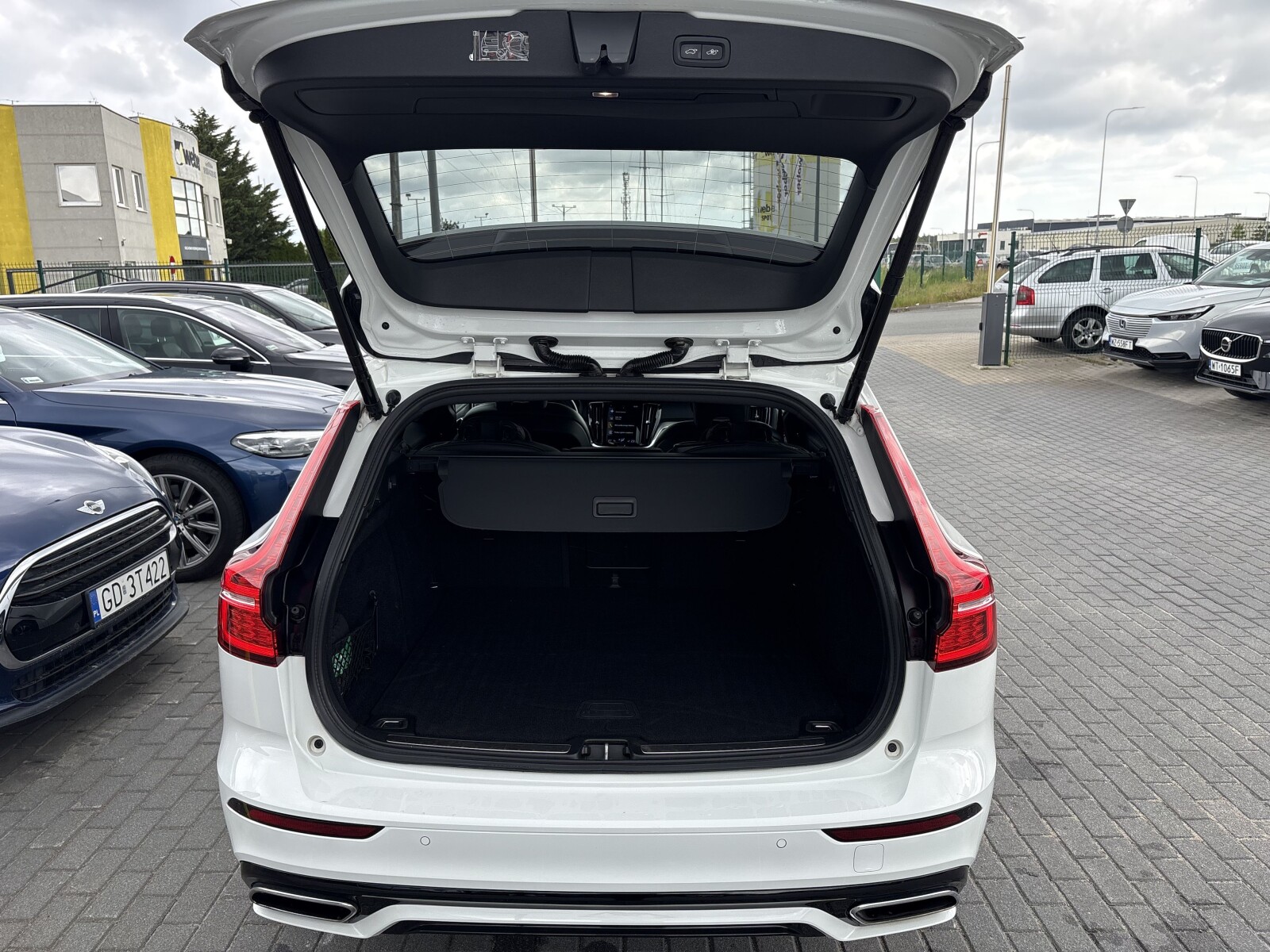 Volvo V60 - zdjęcie 24
