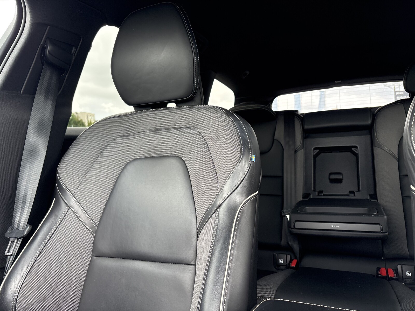 Volvo V60 - zdjęcie 13