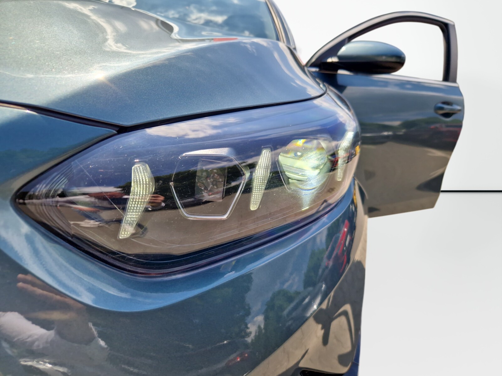 Kia Ceed - zdjęcie 14