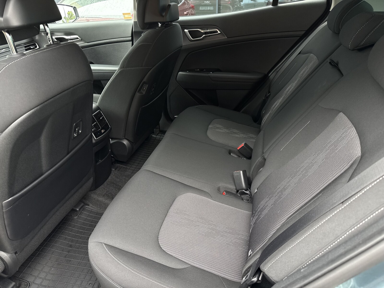 Kia Sportage - zdjęcie 21