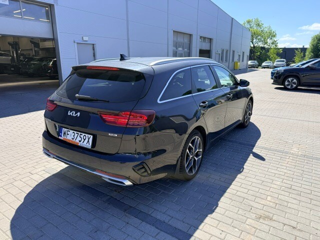 Kia Ceed - zdjęcie 3
