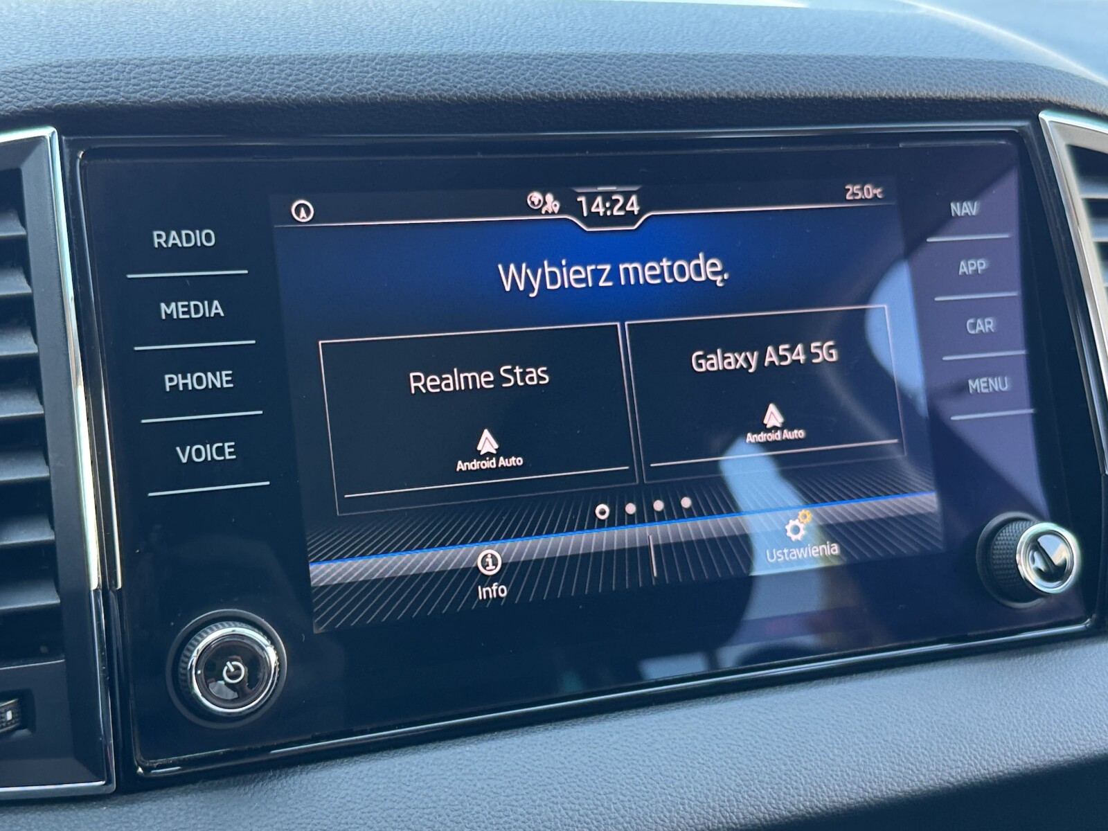 Škoda Karoq - zdjęcie 32