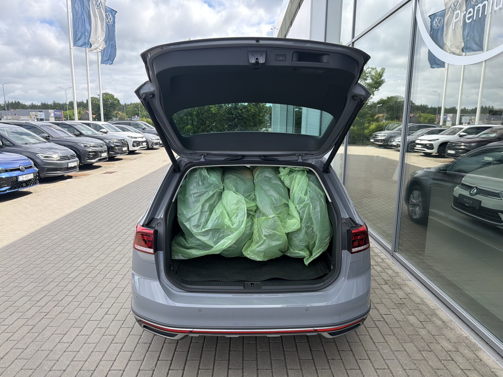 Volkswagen Passat Alltrack - zdjęcie 23