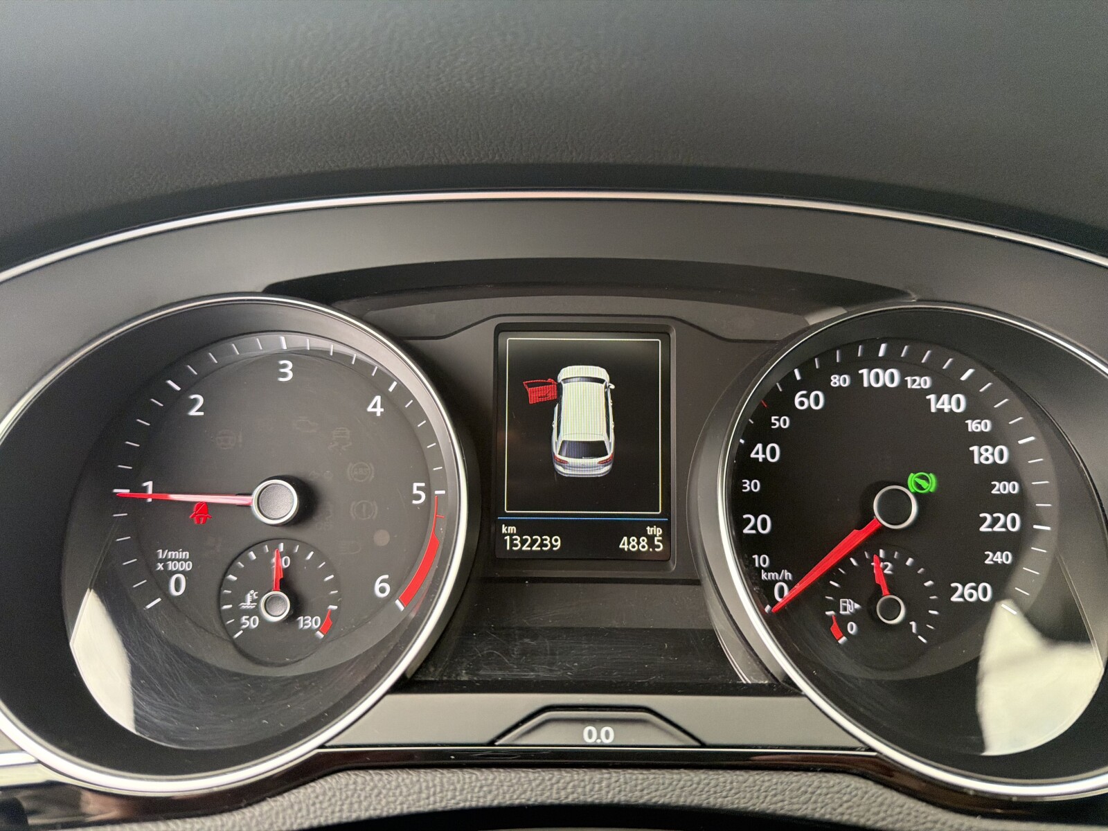 Volkswagen Passat Alltrack - zdjęcie 20