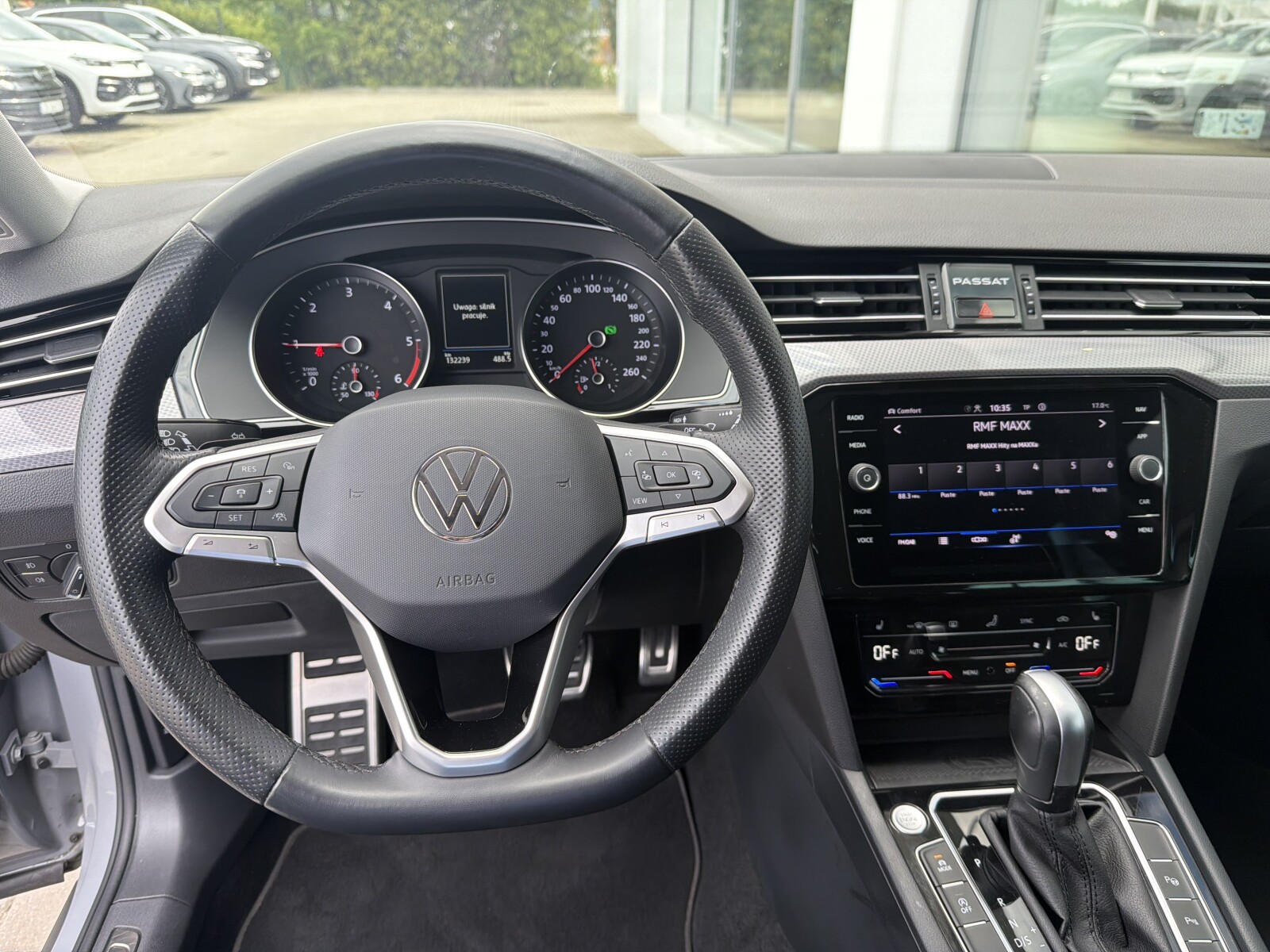 Volkswagen Passat Alltrack - zdjęcie 19