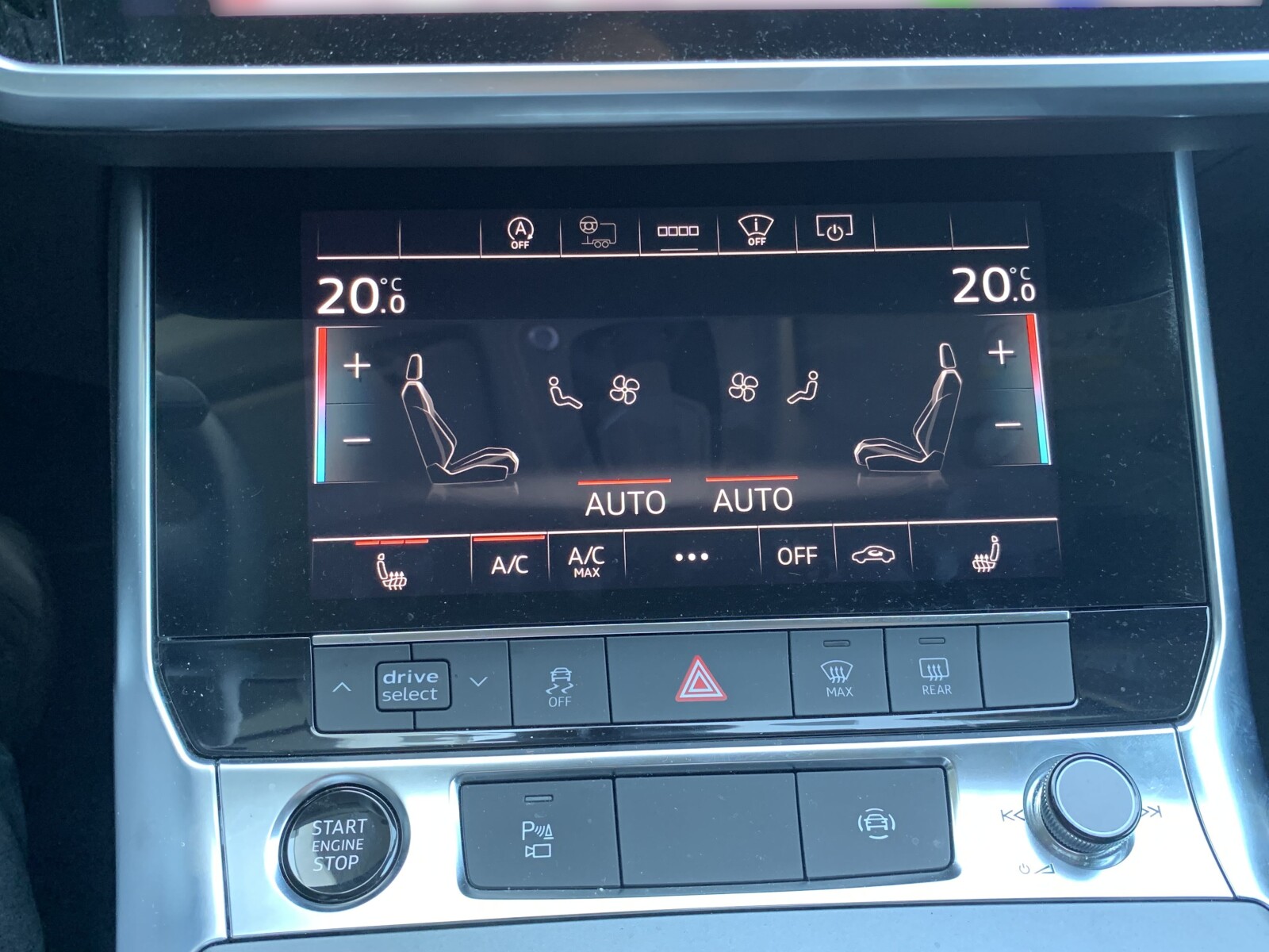 Audi A6 Avant - zdjęcie 18