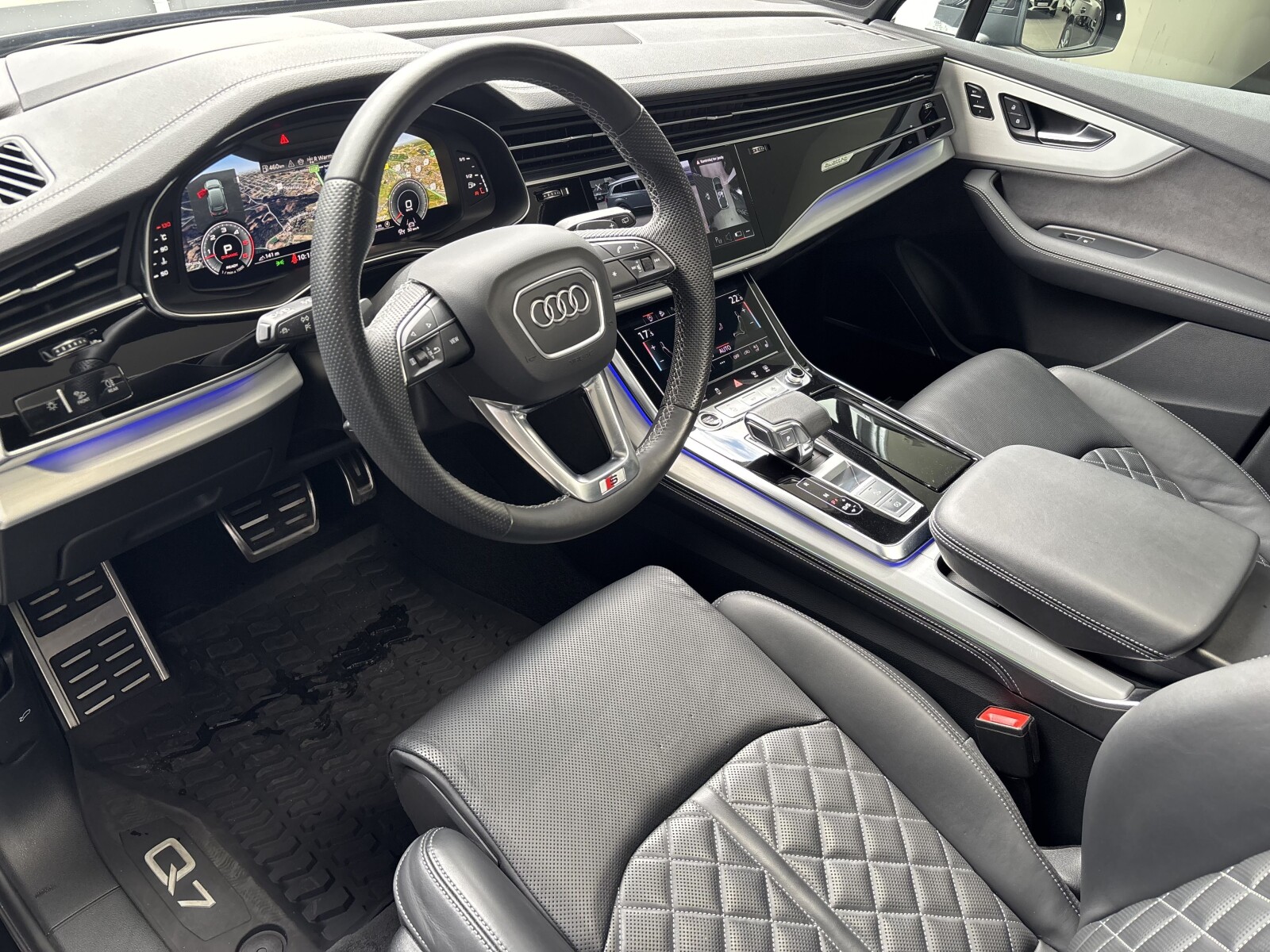 Audi Q7 - zdjęcie 16