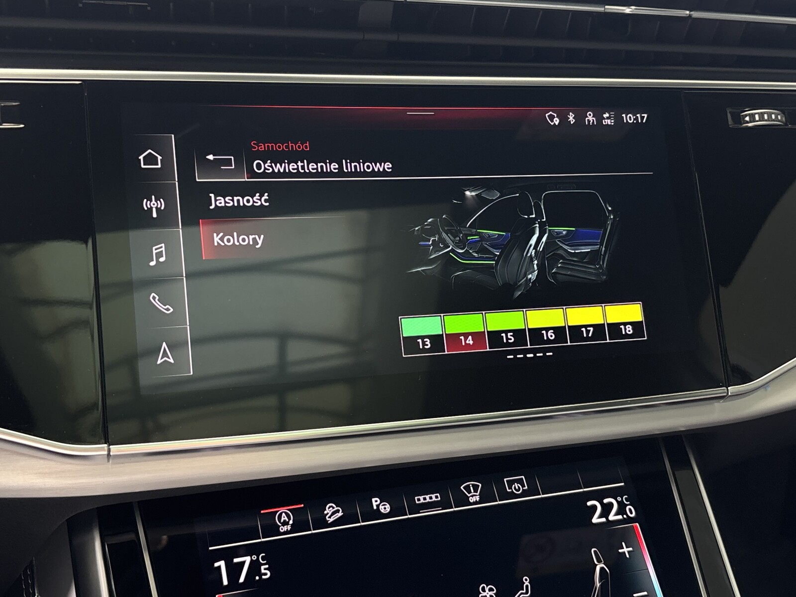 Audi Q7 - zdjęcie 27