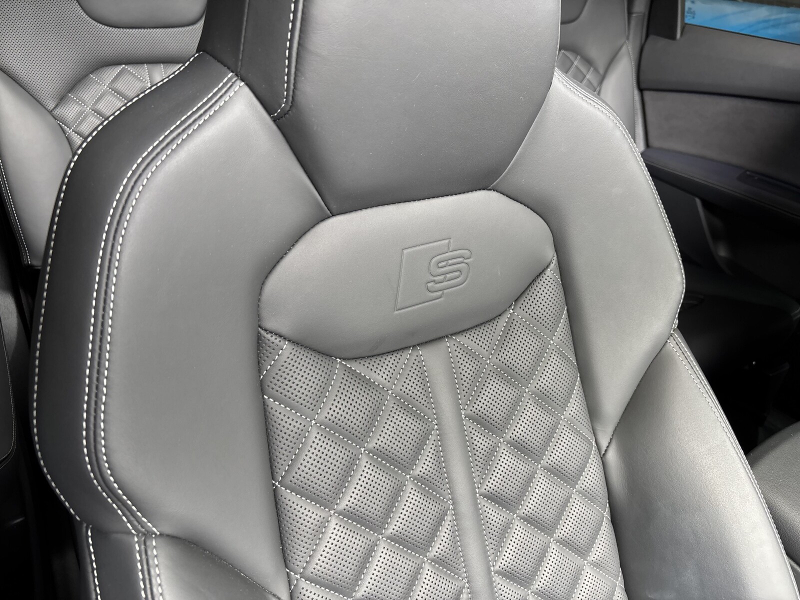 Audi Q7 - zdjęcie 40
