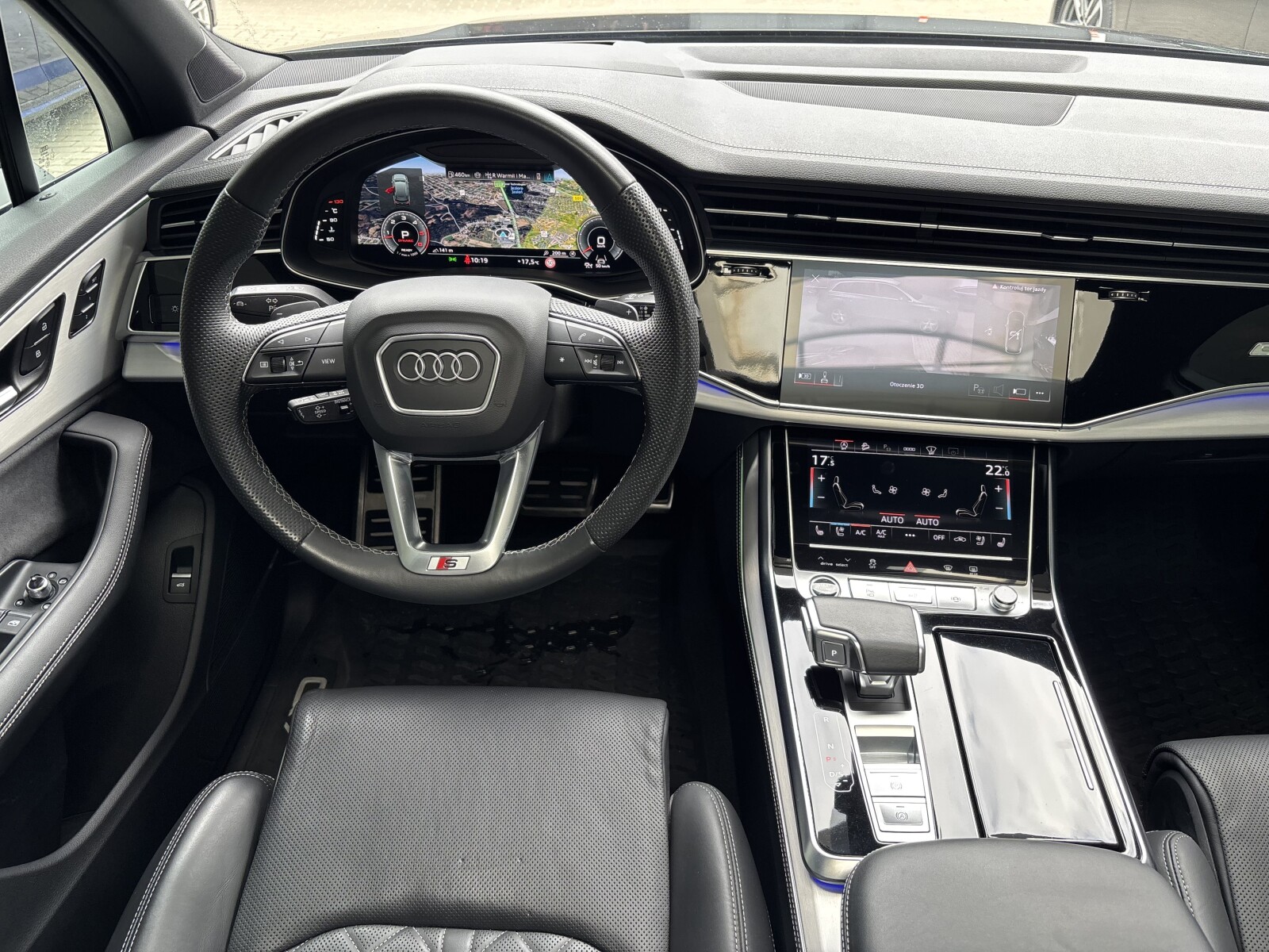 Audi Q7 - zdjęcie 10