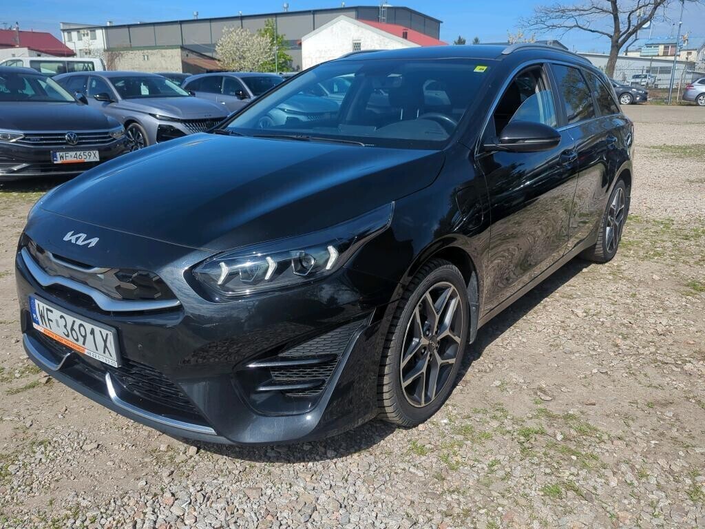 1.6 PHEV 141km Business Line Salon Polska FV23%