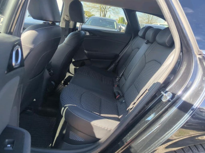 1.6 PHEV 141km Business Line Salon Polska FV23%