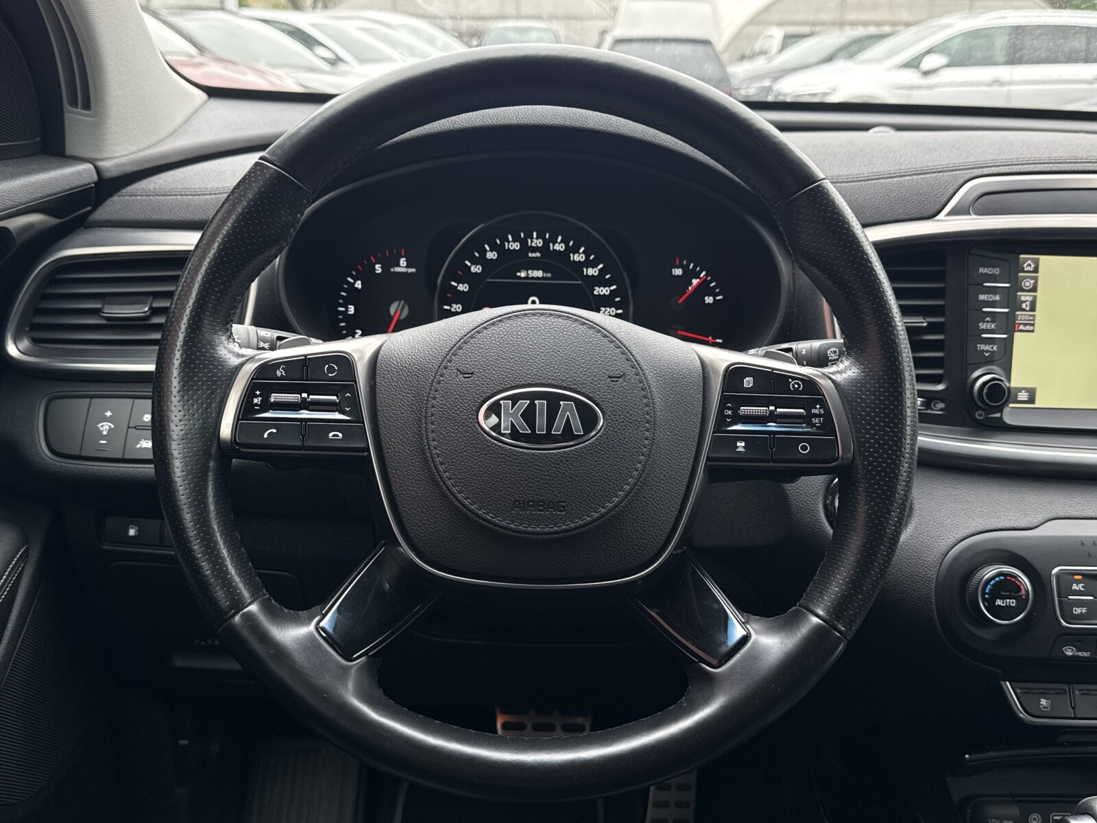 Kia Sorento - zdjęcie 18