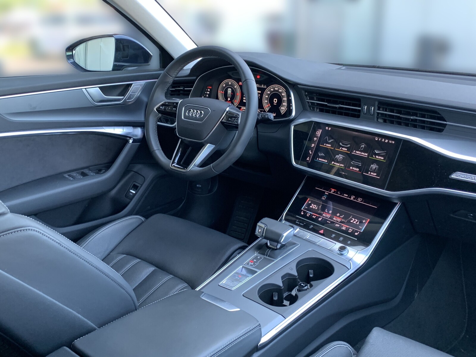 Audi A6 Avant - zdjęcie 14