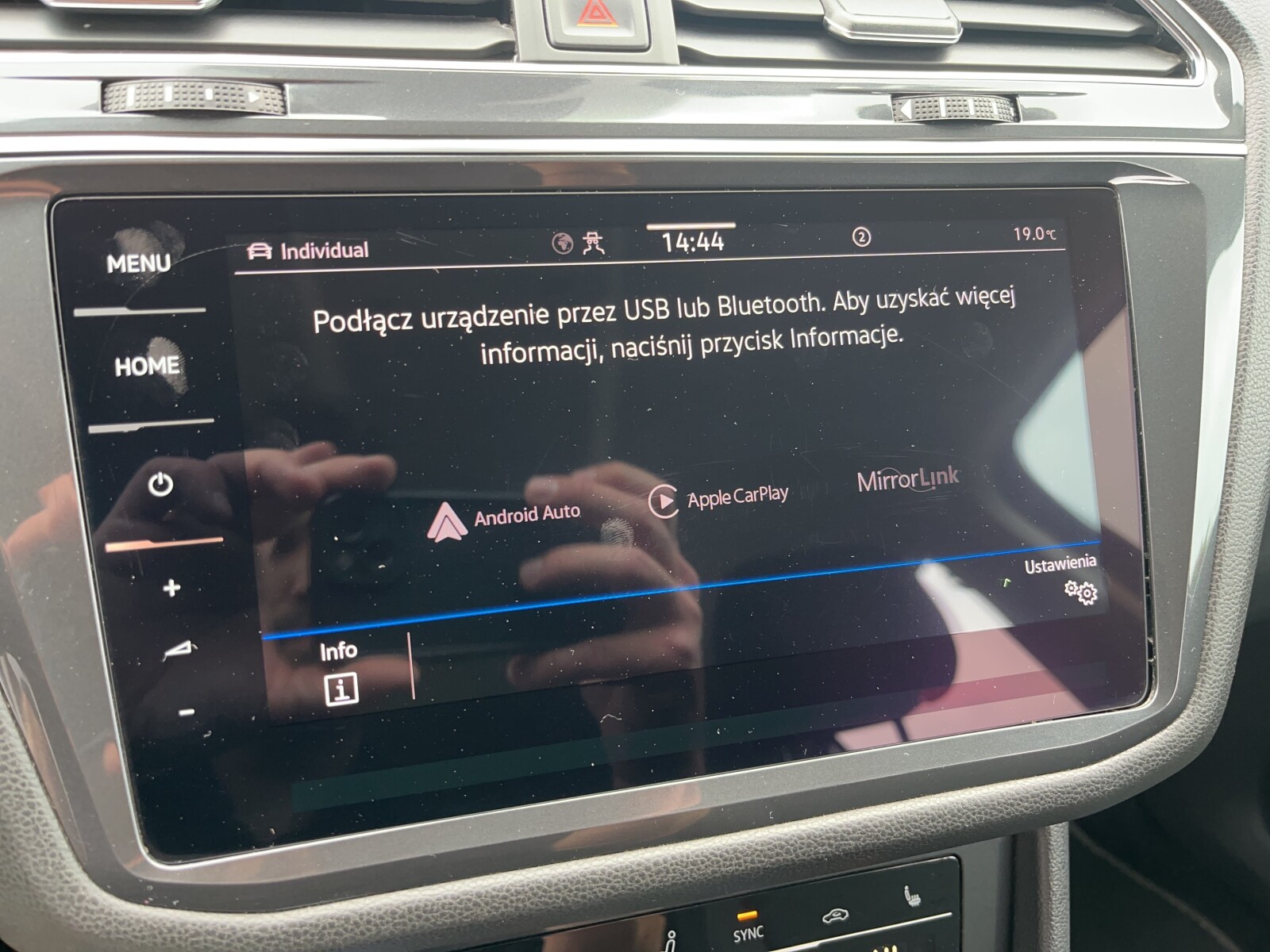 Volkswagen Tiguan Allspace - zdjęcie 29