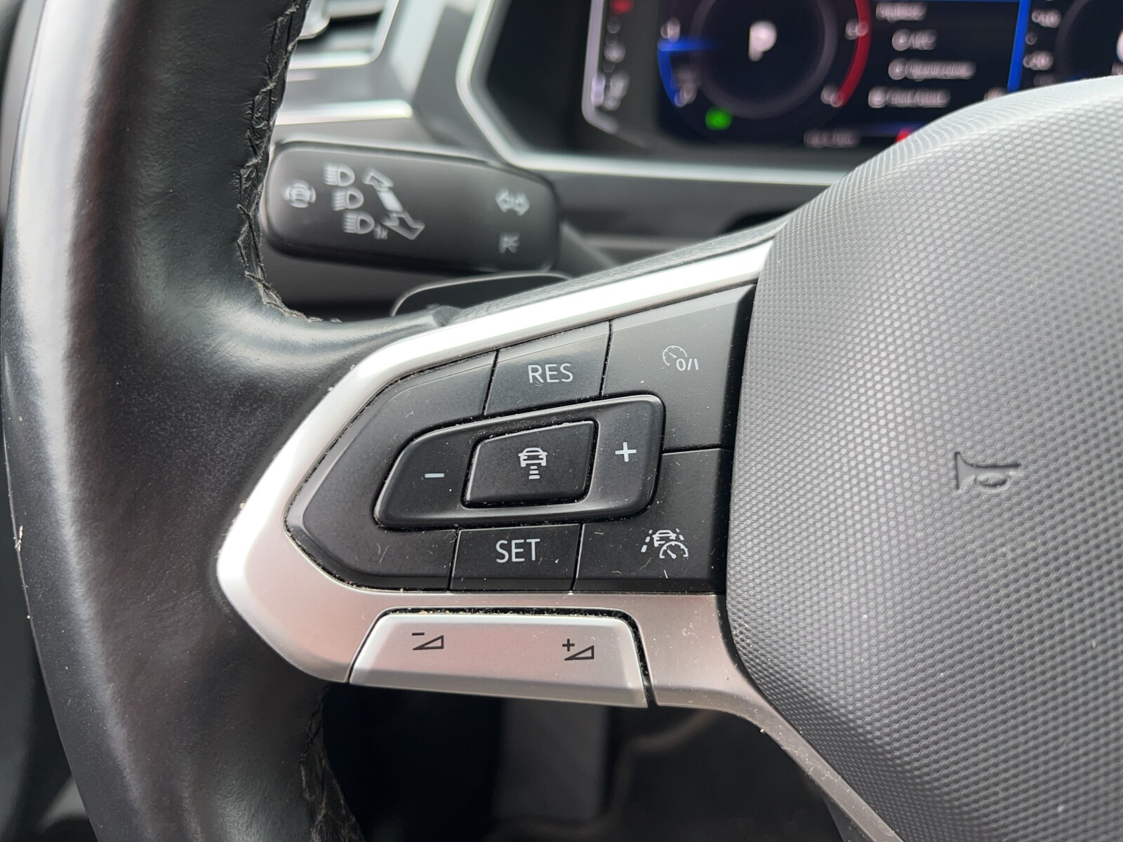 Volkswagen Tiguan Allspace - zdjęcie 28