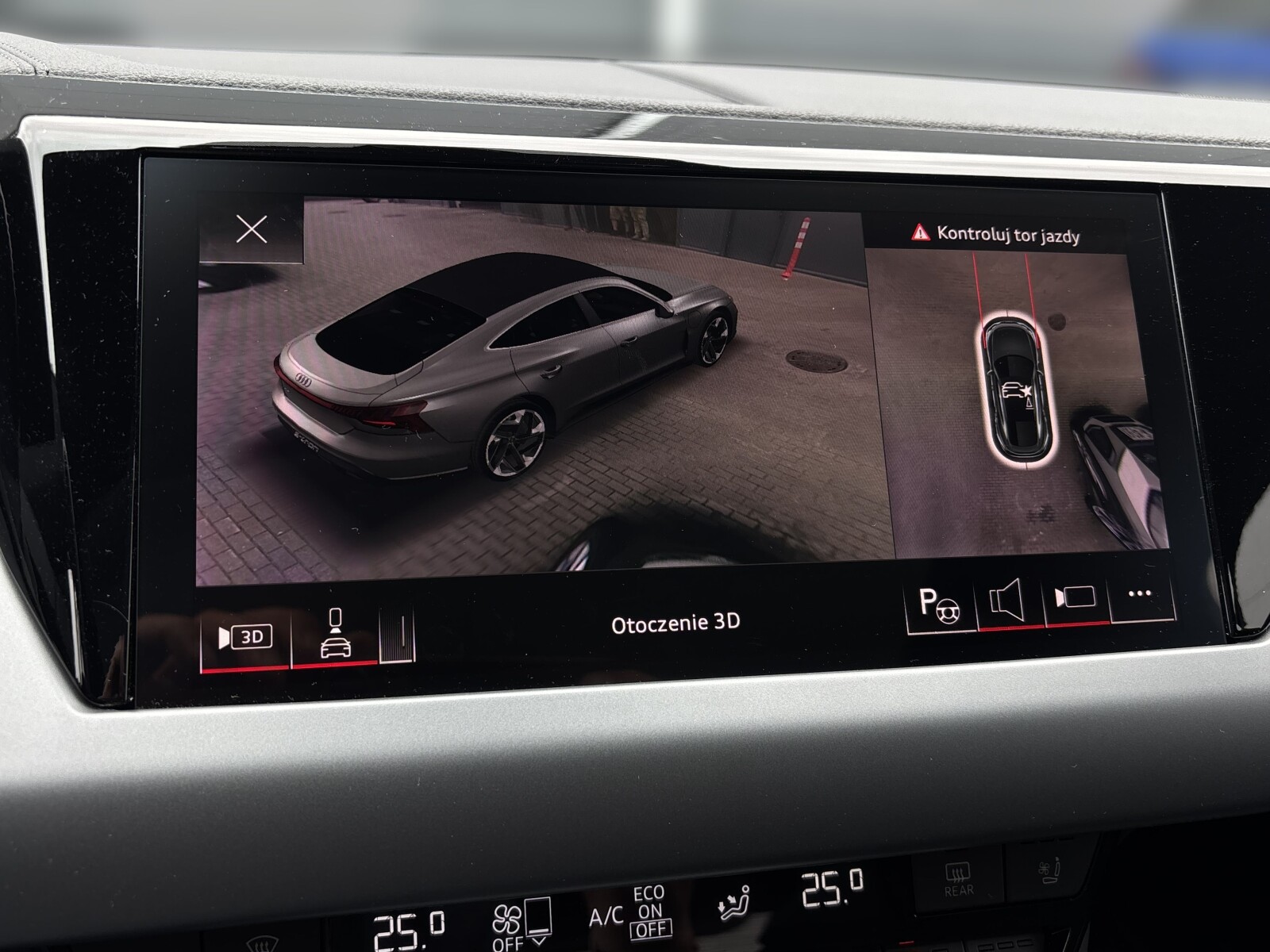 Audi e-tron GT - zdjęcie 18