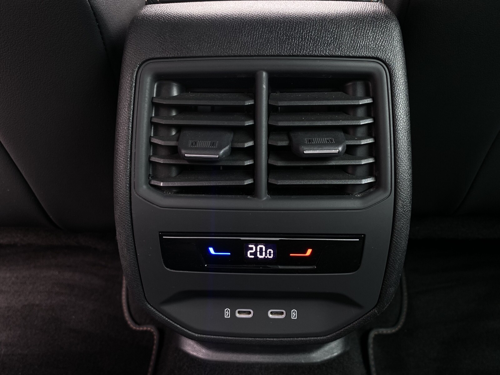 Cupra Formentor - zdjęcie 20