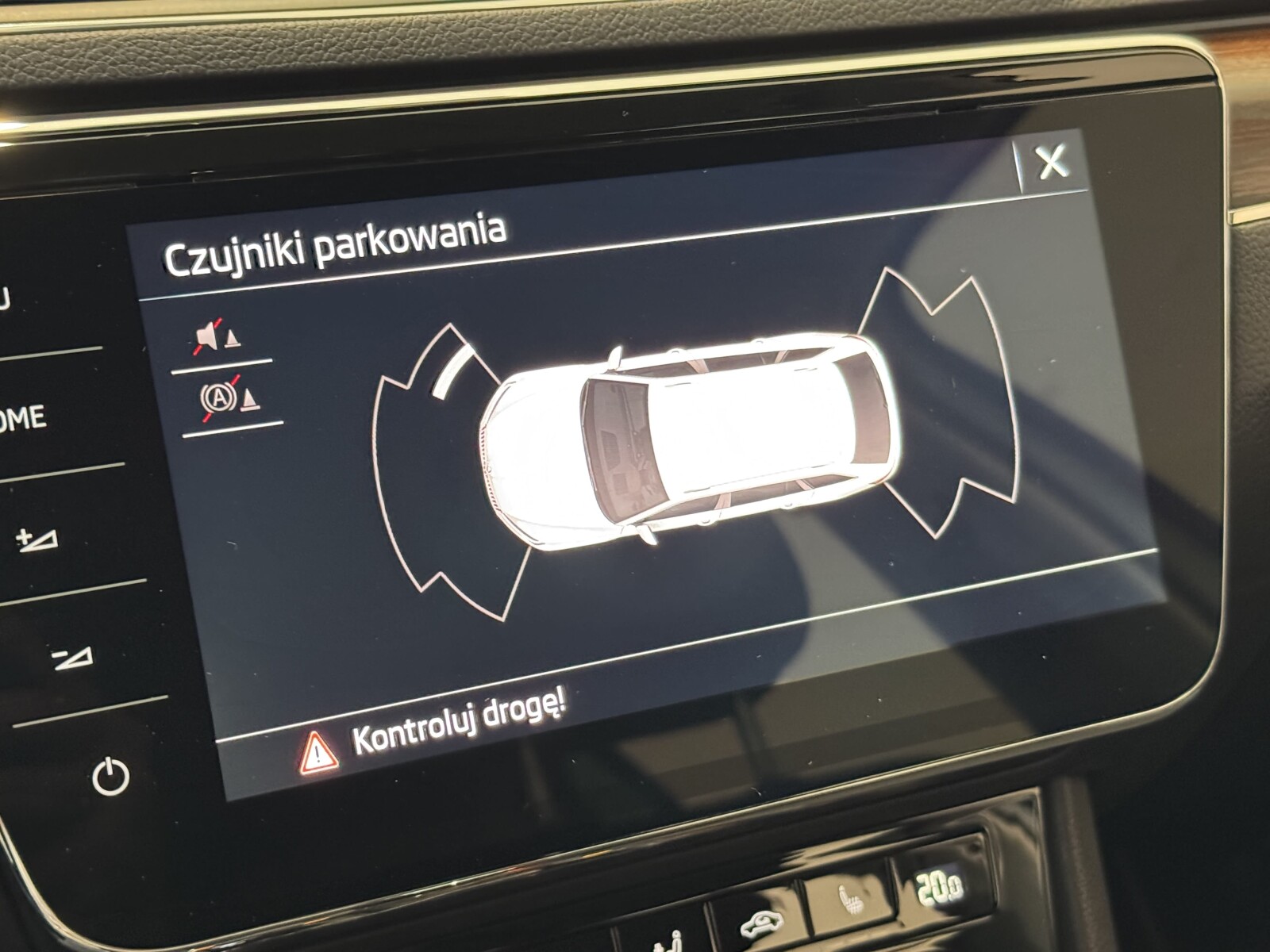 Škoda Superb - zdjęcie 33