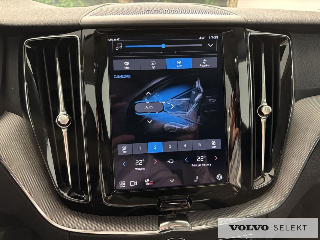 Volvo XC 60 - zdjęcie 20