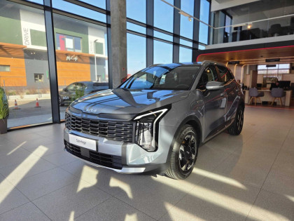 L HEV, AWD, Rabat 40.000 !!!