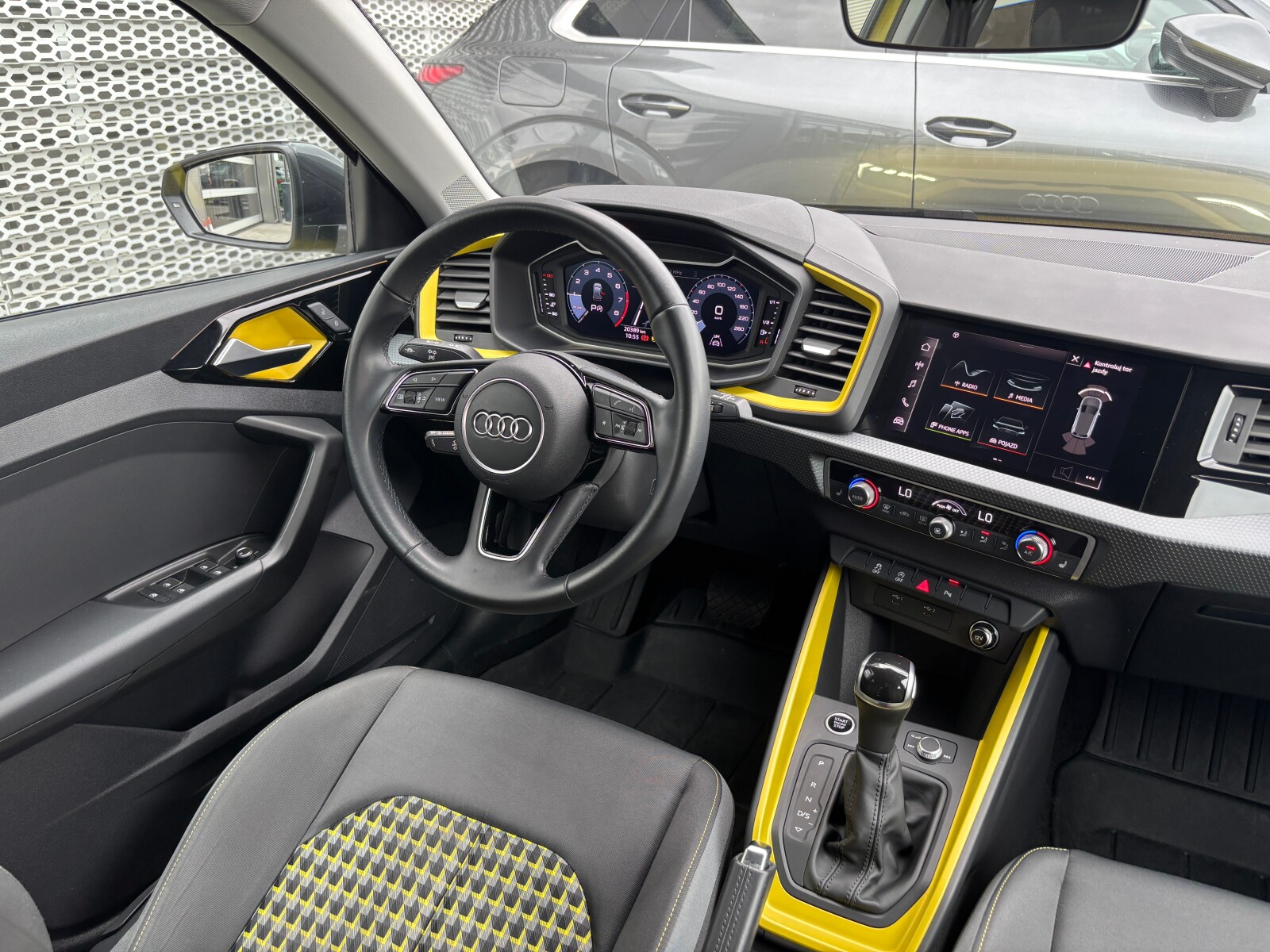 Audi A1 Sportback - zdjęcie 14
