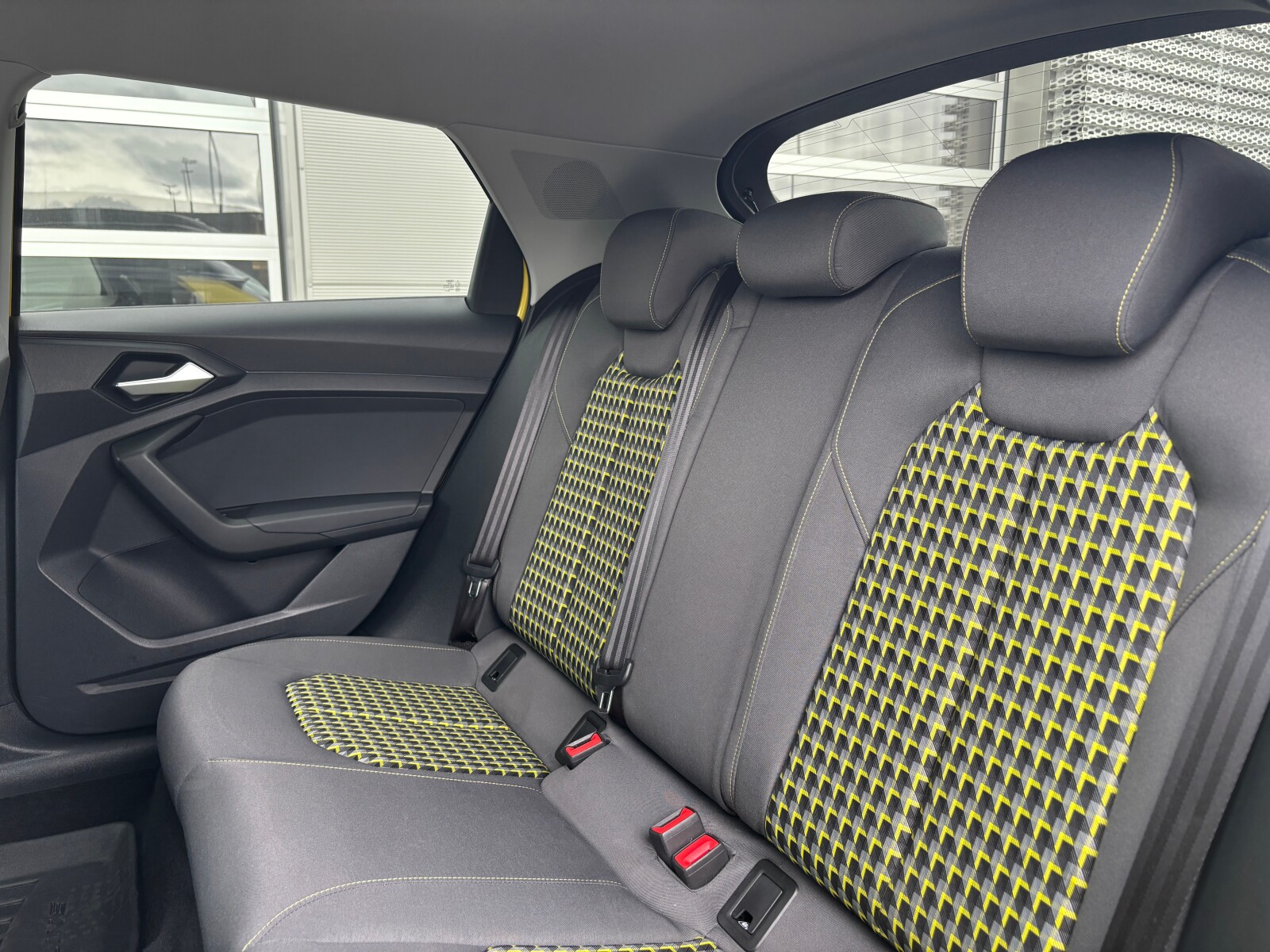 Audi A1 Sportback - zdjęcie 20